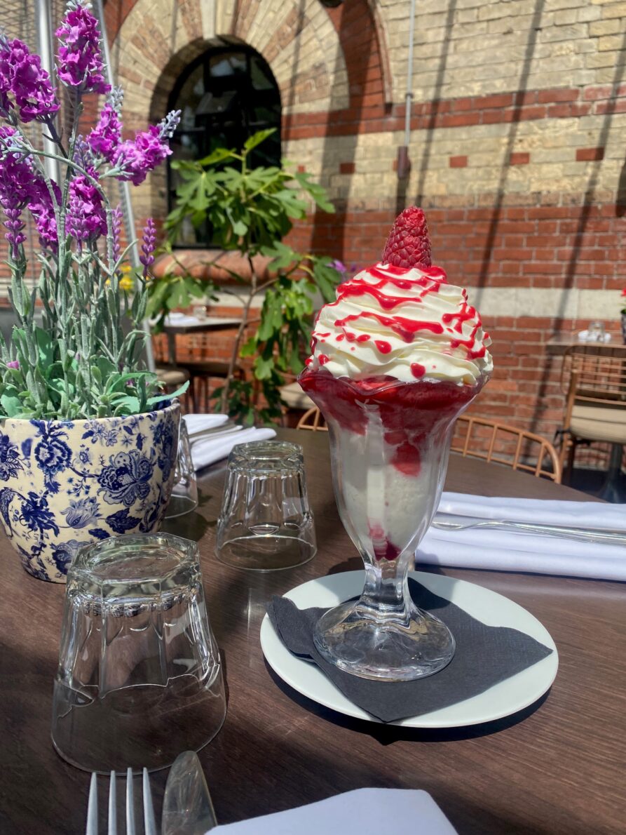 dessert at lucianos restuarant dorchester